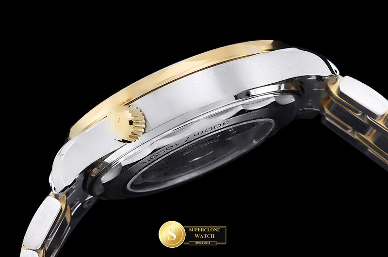 Omega Ref. OMG0939A ORF - Crown Guard & Dial Lume Verification (Photo 24 of 45)
