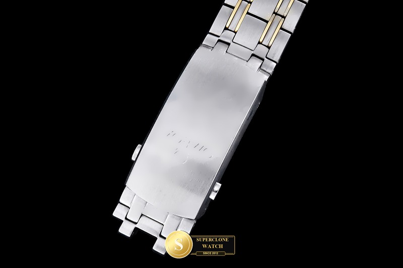 Omega Ref. OMG0939B ORF - On-Wrist Presence & Case Thickness View (Photo 13 of 45)