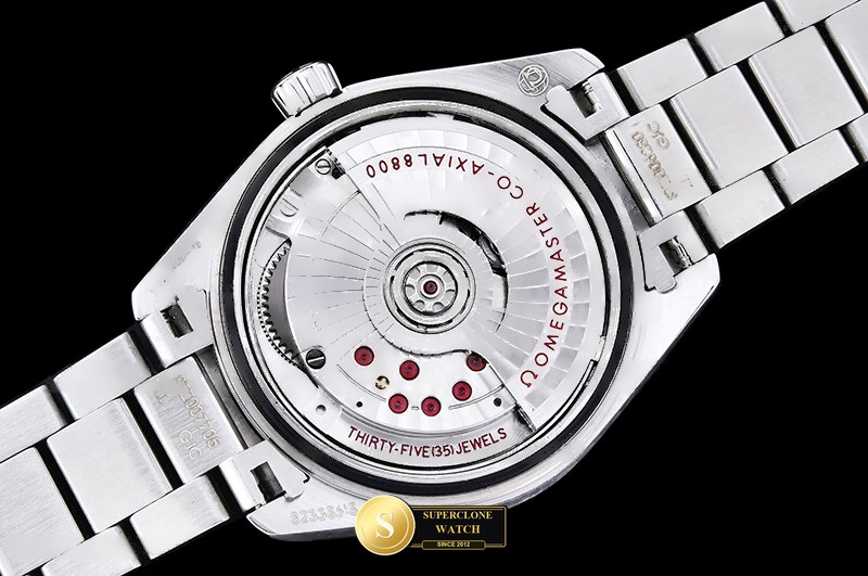 Omega Ref. OMG0945E VS+ - On-Wrist Presence & Case Thickness View (Photo 19 of 29)