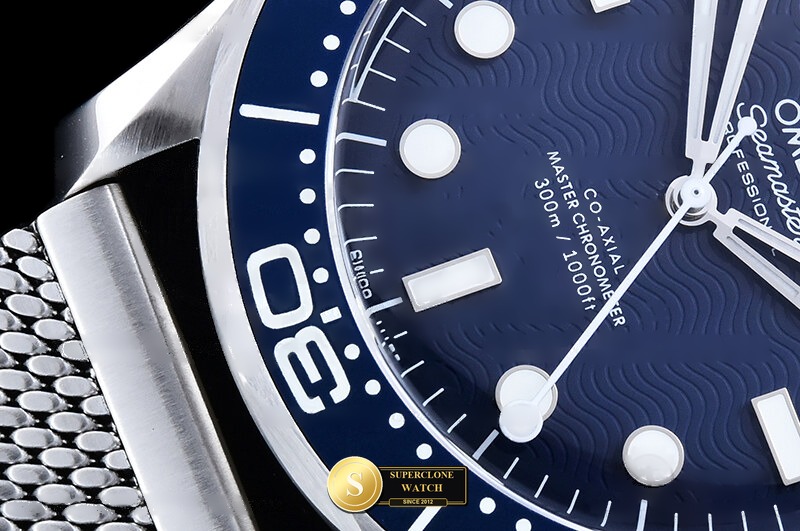Omega Ref. OMG0921 VSF - On-Wrist Presence & Case Thickness View (Photo 7 of 32)