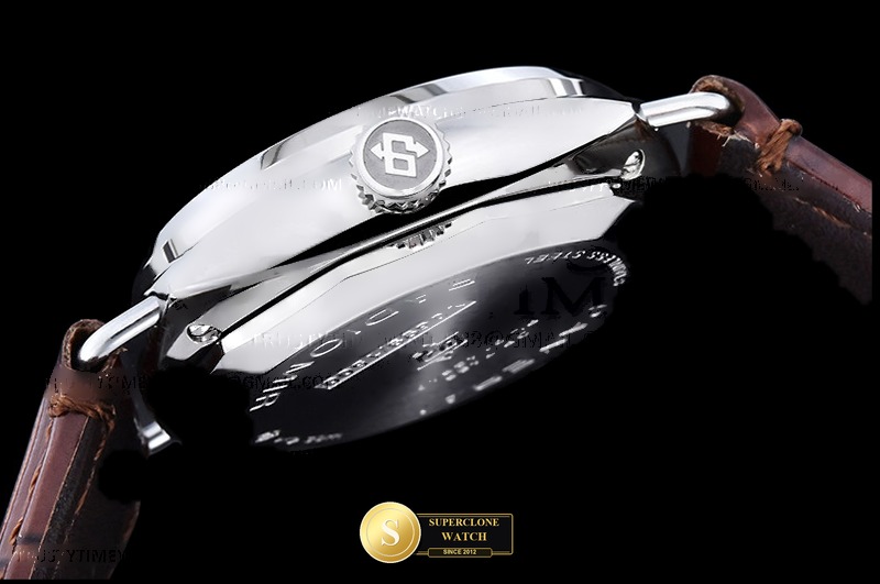 Panerai Ref. PAM1292 ASIAN - On-Wrist Presence & Case Thickness View (Photo 13 of 23)