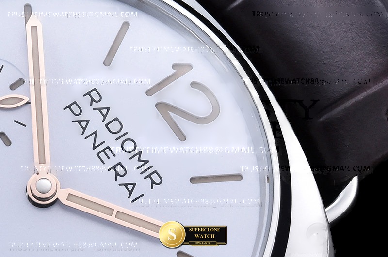 Panerai Ref. PAM1292 VSF - On-Wrist Presence & Case Thickness View (Photo 11 of 26)
