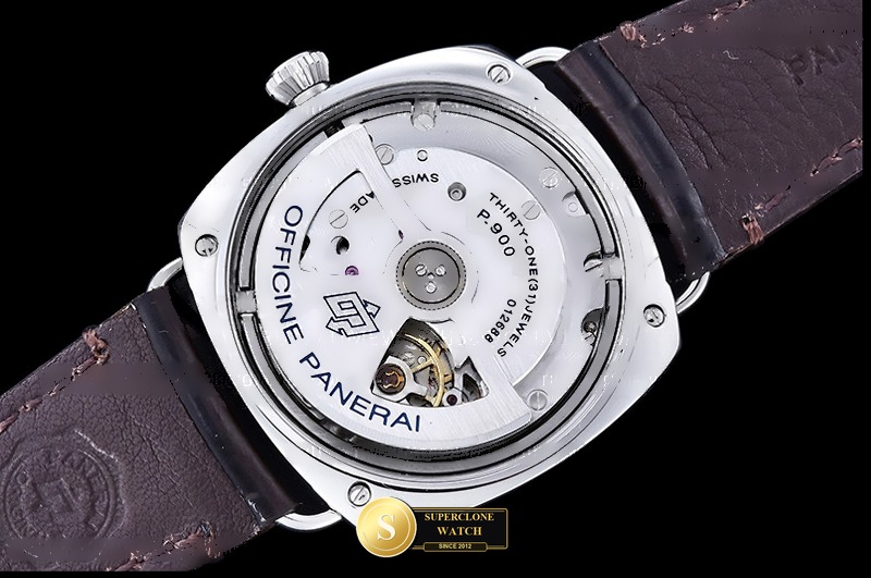 Panerai Ref. PAM1292 VSF - On-Wrist Presence & Case Thickness View (Photo 25 of 26)