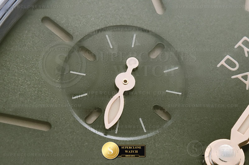 Panerai Ref. PAM1386 VSF - On-Wrist Presence & Case Thickness View (Photo 9 of 26)