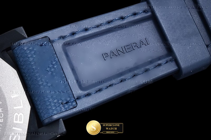 Panerai Ref. PAM1466 VSF - On-Wrist Presence & Case Thickness View (Photo 19 of 30)