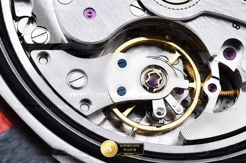 Panerai Ref. PN1565VRU VSF - Crown Guard & Dial Lume Verification (Photo 24 of 29)