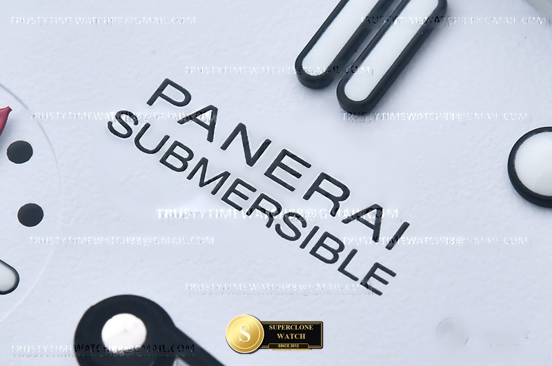 Panerai Ref. PN1579VRU VSF - On-Wrist Presence & Case Thickness View (Photo 9 of 29)