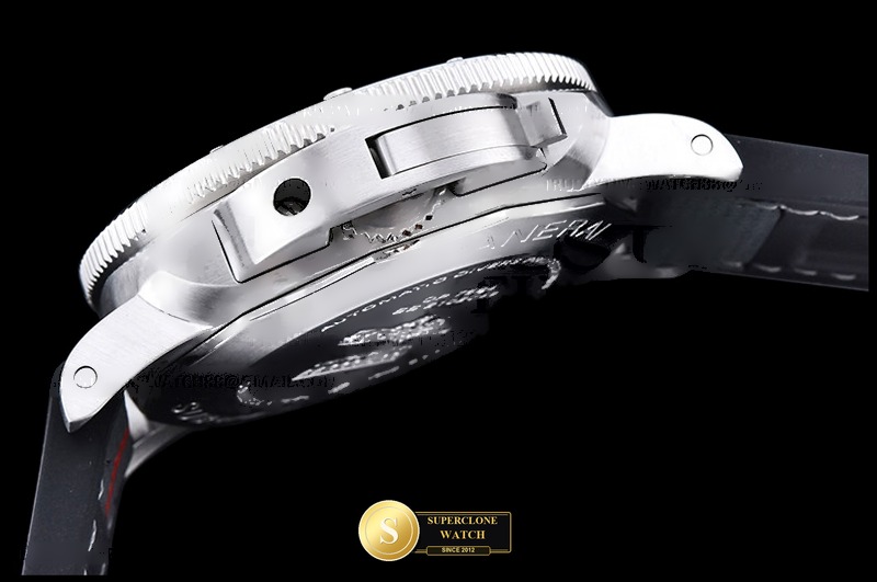 Panerai Ref. PN1579VRU VSF - On-Wrist Presence & Case Thickness View (Photo 15 of 29)