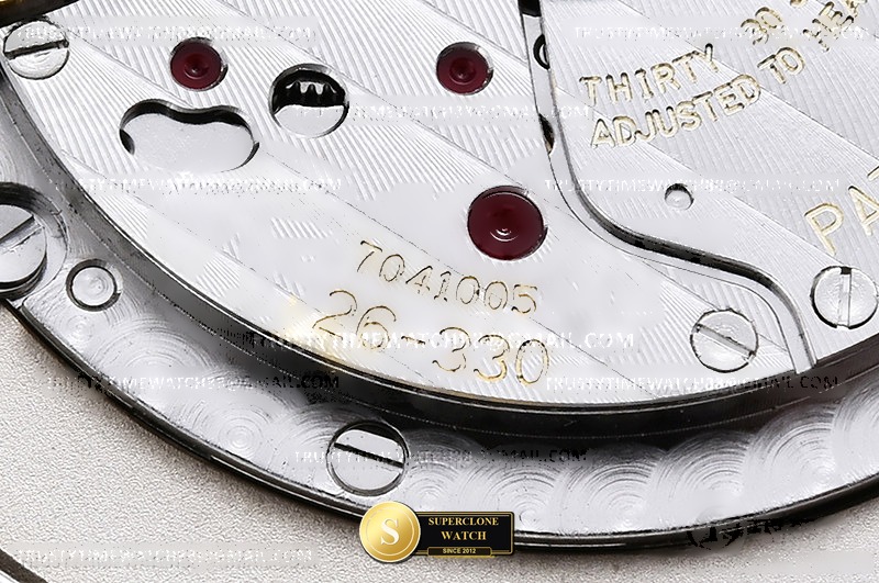 Patek Philippe Ref. 5168 ZF - Crown Guard & Dial Lume Verification (Photo 28 of 29)