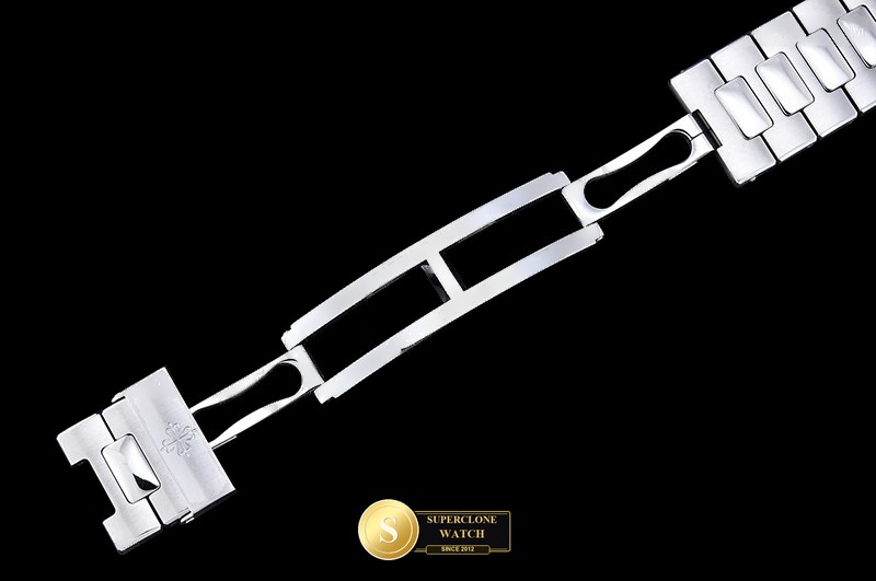 Patek Philippe Ref. 5711 PMS - On-Wrist Presence & Case Thickness View (Photo 11 of 31)