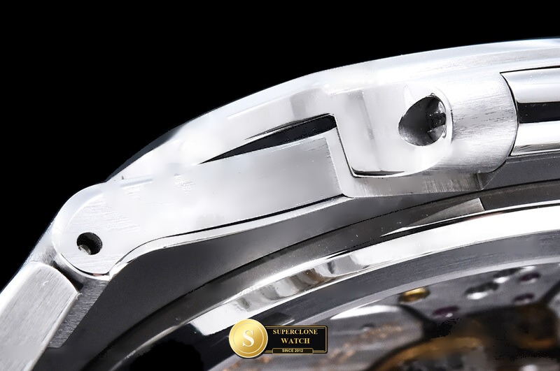 Patek Philippe Ref. 5711 PMS - Crown Guard & Dial Lume Verification (Photo 18 of 31)