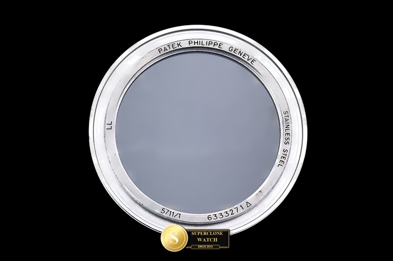 Patek Philippe Ref. 5711 PMS - On-Wrist Presence & Case Thickness View (Photo 27 of 31)