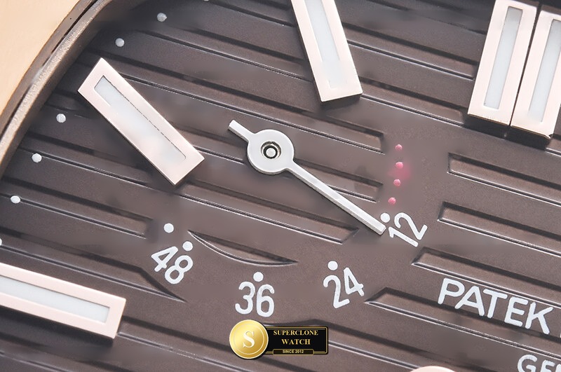 Patek Philippe Ref. 5712 PPF - Crown Guard & Dial Lume Verification (Photo 12 of 32)