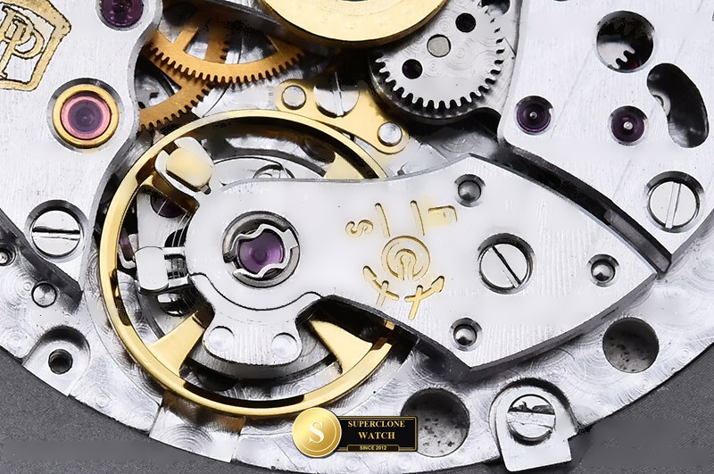 Patek Philippe Ref. 5167 DDF - On-Wrist Presence & Case Thickness View (Photo 21 of 27)