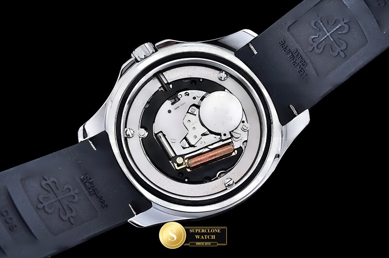Patek Philippe Ref. PP0528A PPF - On-Wrist Presence & Case Thickness View (Photo 17 of 20)