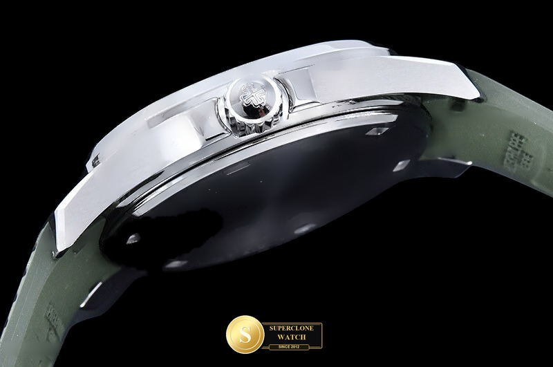 Patek Philippe Ref. PP0528C PPF - On-Wrist Presence & Case Thickness View (Photo 13 of 20)