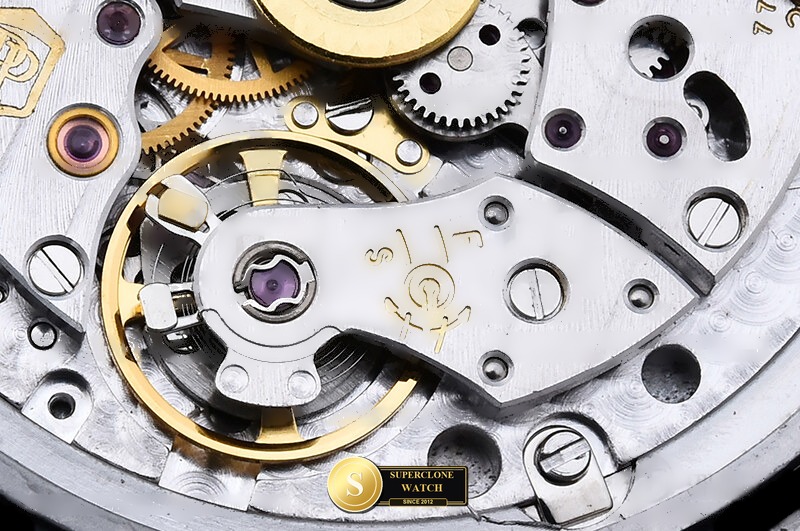 Patek Philippe Ref. 5711 DDF - Crown Guard & Dial Lume Verification (Photo 22 of 27)