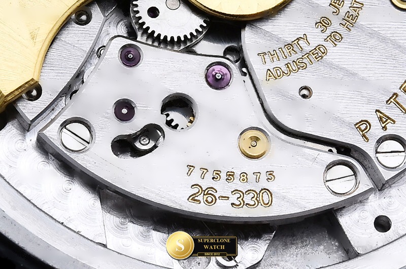 Patek Philippe Ref. 5711 DDF - On-Wrist Presence & Case Thickness View (Photo 25 of 27)