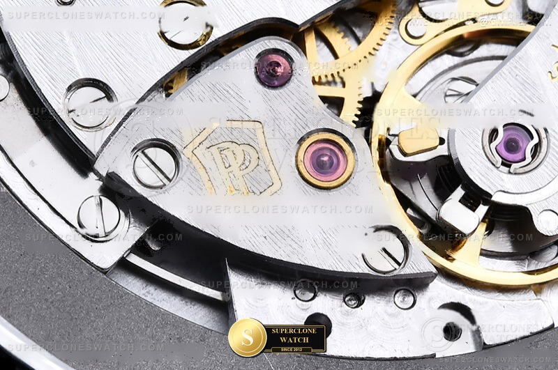 Patek Philippe Ref. 5167 DDF - Crown Guard & Dial Lume Verification (Photo 22 of 27)