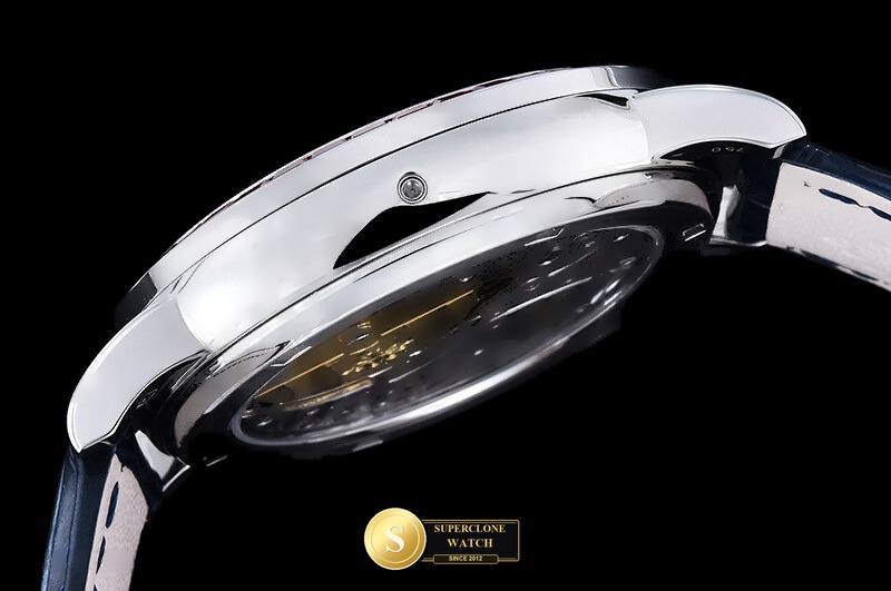 Patek Philippe Ref. 6104 3KF - On-Wrist Presence & Case Thickness View (Photo 15 of 29)