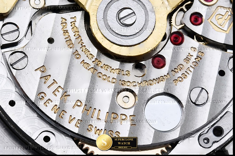 Patek Philippe Ref. 5524 JPP - On-Wrist Presence & Case Thickness View (Photo 27 of 30)