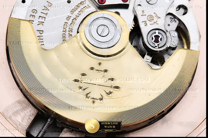 Patek Philippe Ref. 5524 JPP - On-Wrist Presence & Case Thickness View (Photo 25 of 30)