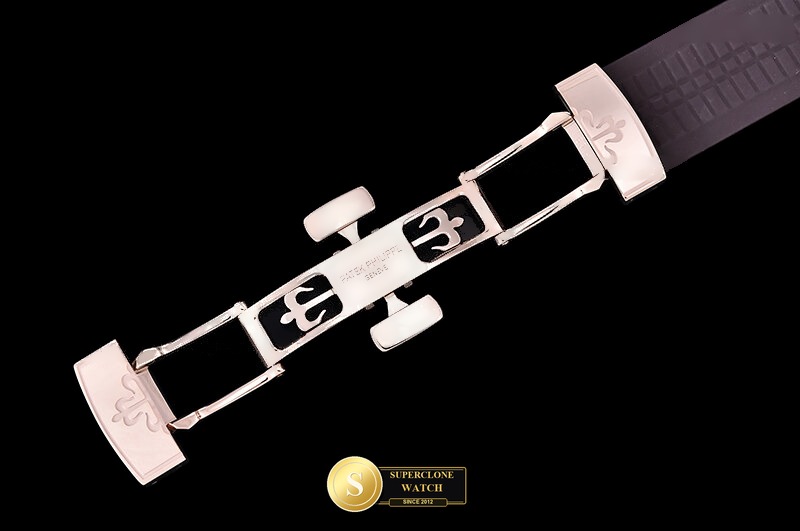 Patek Philippe Ref. 5711 SWF - On-Wrist Presence & Case Thickness View (Photo 11 of 31)