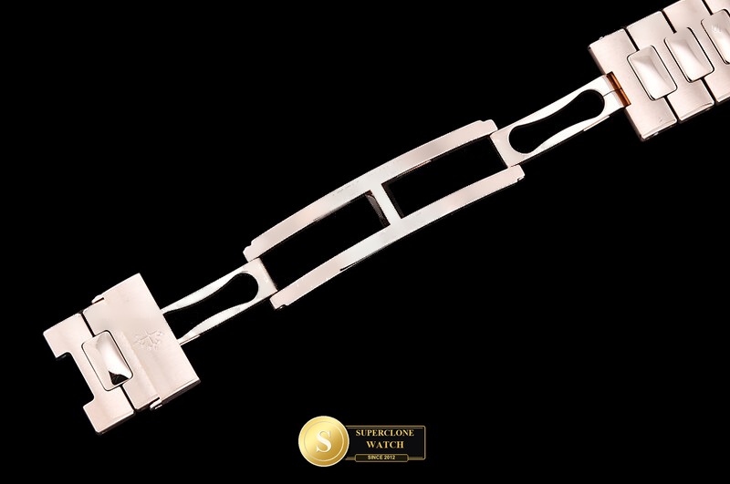 Patek Philippe Ref. 5711 DDF - Crown Guard & Dial Lume Verification (Photo 12 of 31)