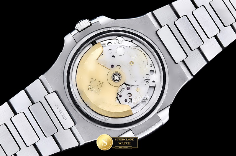 Patek Philippe Ref. 5711 DDF - On-Wrist Presence & Case Thickness View (Photo 19 of 27)