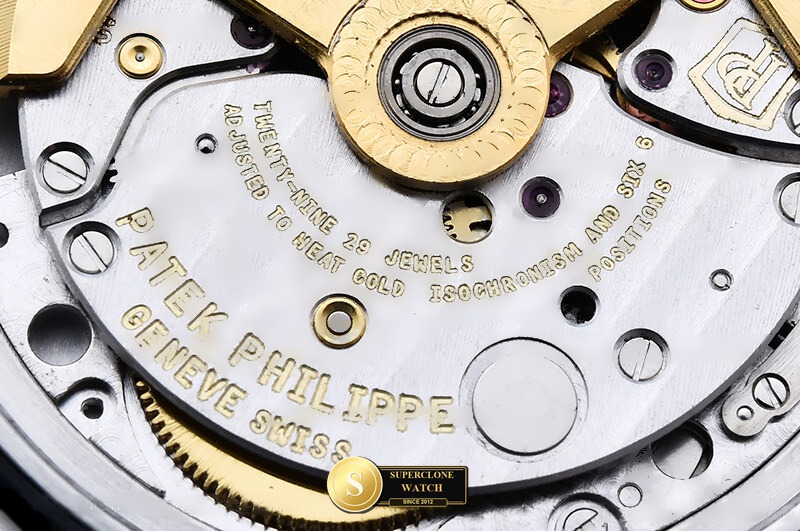 Patek Philippe Ref. 5711 DDF - On-Wrist Presence & Case Thickness View (Photo 25 of 27)