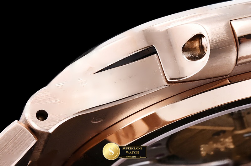 Patek Philippe Ref. 5712 UMI - Crown Guard & Dial Lume Verification (Photo 20 of 34)