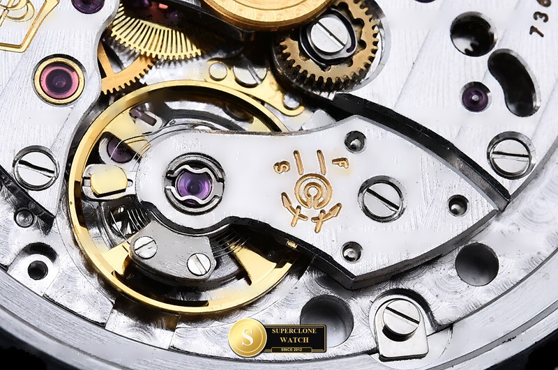 Patek Philippe Ref. 5711 AG - Crown Guard & Dial Lume Verification (Photo 22 of 27)