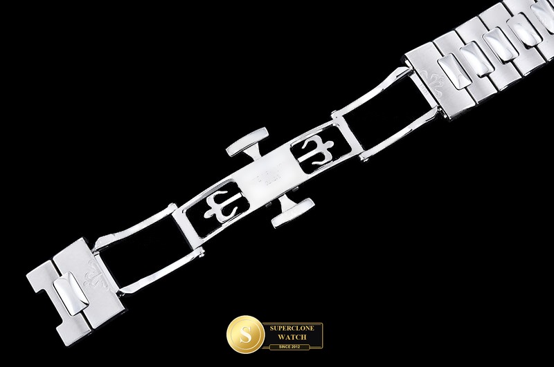 Patek Philippe Ref. 5712 WS - Crown Guard & Dial Lume Verification (Photo 14 of 29)
