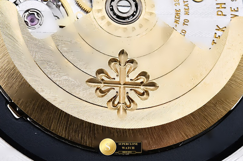 Patek Philippe Ref. 5167 SONIC - On-Wrist Presence & Case Thickness View (Photo 21 of 28)