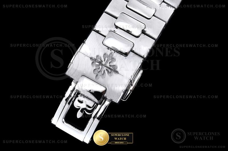 Patek Philippe Ref. 5711 PPF - Crown Guard & Dial Lume Verification (Photo 12 of 30)