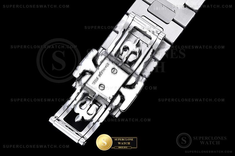 Patek Philippe Ref. 5711 PPF - On-Wrist Presence & Case Thickness View (Photo 15 of 30)