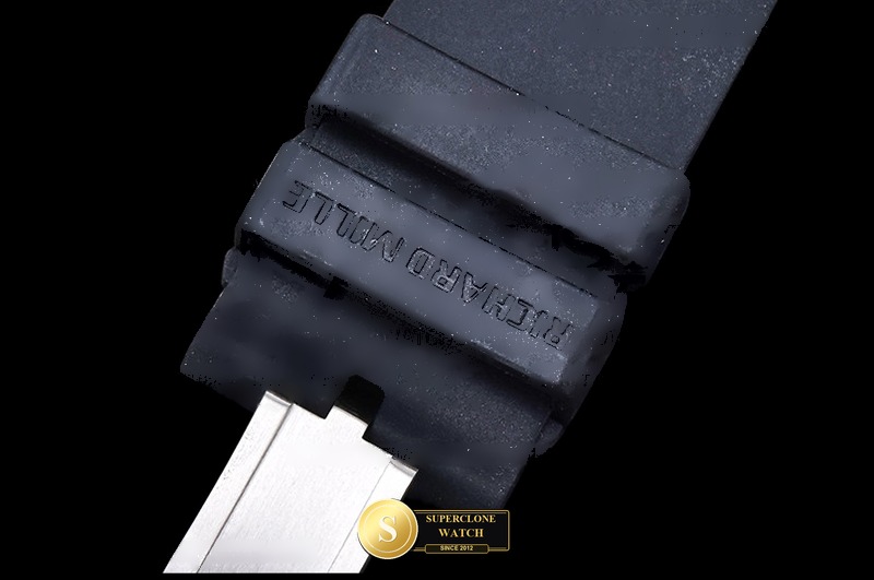 Richard Mille Ref. RM0242 SONIC - On-Wrist Presence & Case Thickness View (Photo 15 of 21)