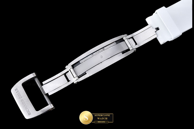 Richard Mille Ref. RM0259C APSF - On-Wrist Presence & Case Thickness View (Photo 9 of 22)