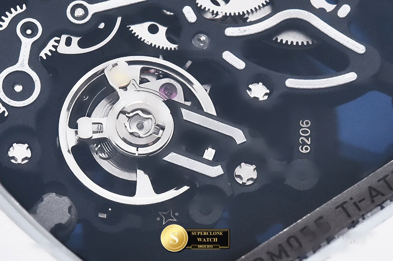 Richard Mille Ref. RM0284B MLF - On-Wrist Presence & Case Thickness View (Photo 19 of 21)