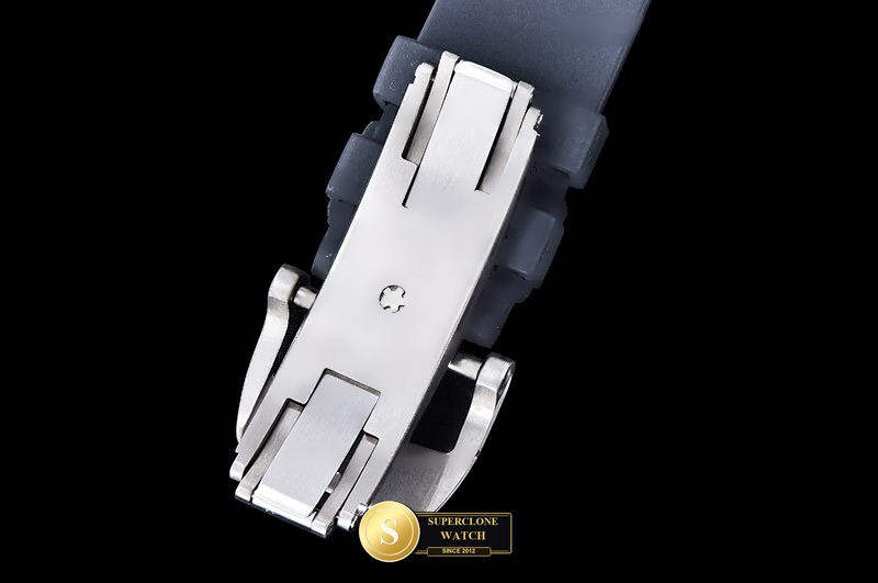 Richard Mille Ref. RM0313A RF - On-Wrist Presence & Case Thickness View (Photo 13 of 23)