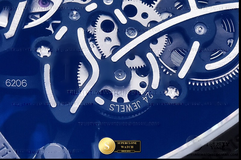 Richard Mille Ref. RM0318C ZF - On-Wrist Presence & Case Thickness View (Photo 21 of 27)