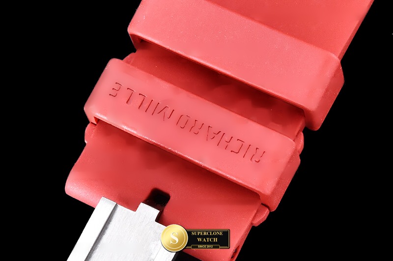 Richard Mille Ref. RM0340C MS - On-Wrist Presence & Case Thickness View (Photo 13 of 25)