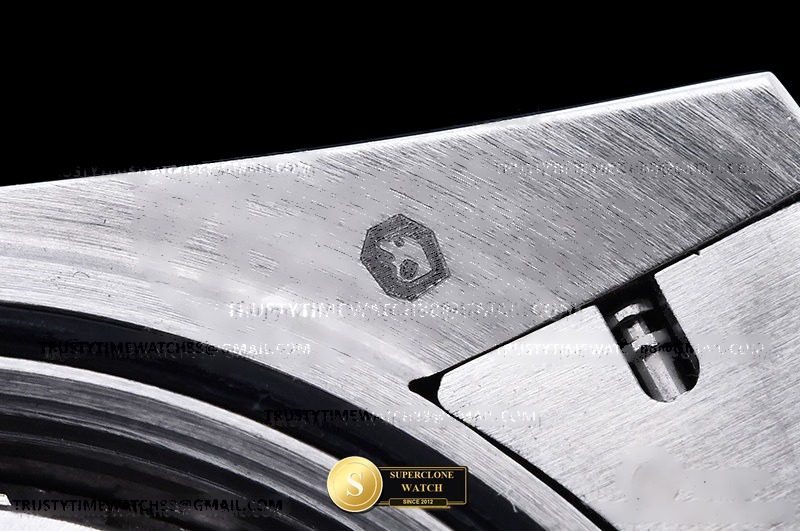 Rolex Ref. RDD0289F GMF - Crown Guard & Dial Lume Verification (Photo 26 of 29)