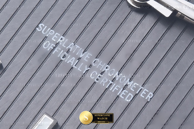 Rolex Ref. RDD0289I GMF - On-Wrist Presence & Case Thickness View (Photo 9 of 29)