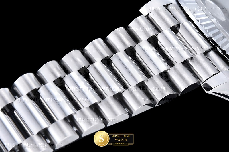 Rolex Ref. RDD0293D GMF - Crown Guard & Dial Lume Verification (Photo 10 of 28)