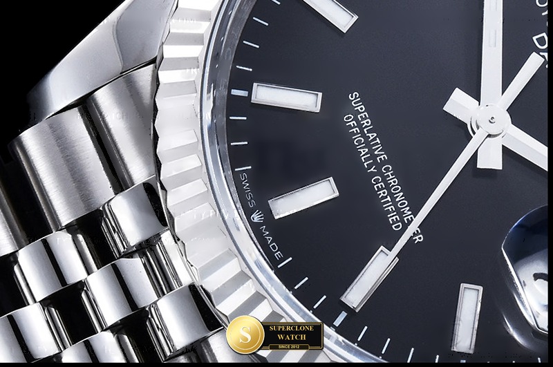 Rolex Ref. RDJ0460D ASIAN - On-Wrist Presence & Case Thickness View (Photo 7 of 27)
