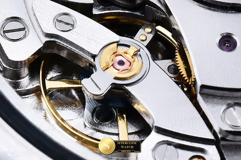 Rolex Ref. 116503 QF - On-Wrist Presence & Case Thickness View (Photo 25 of 29)