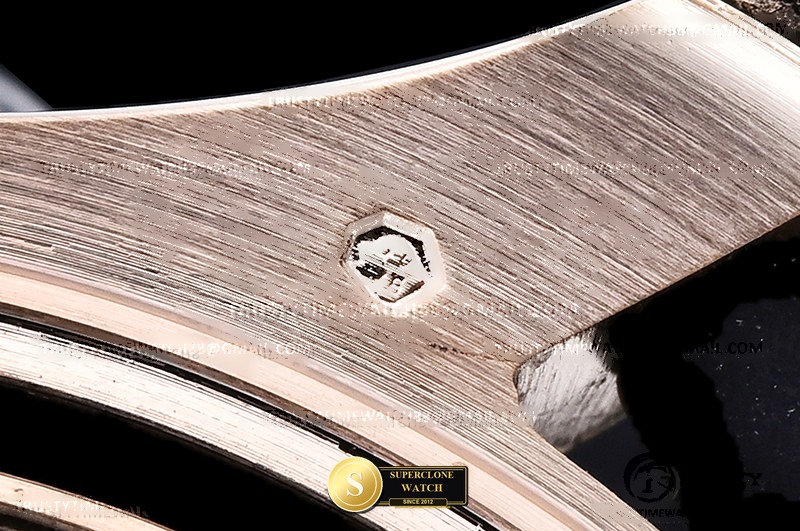 Rolex Ref. 126655 ARF - On-Wrist Presence & Case Thickness View (Photo 31 of 37)