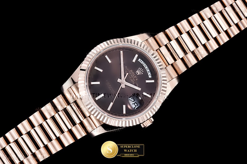 Rolex Ref. RDD0298A GMF - Exhibition Caseback & Cloned Calibre Movement (Photo 4 of 30)