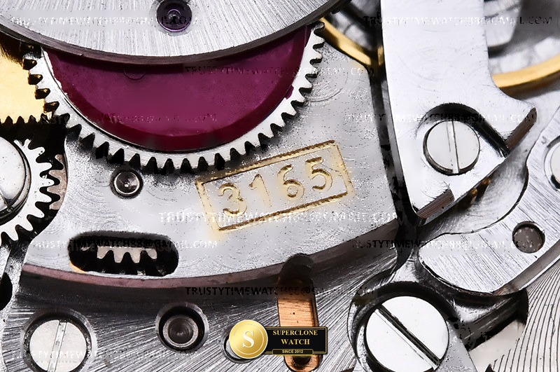 Rolex Ref. ROLCEL094A GMF - Crown Guard & Dial Lume Verification (Photo 24 of 28)
